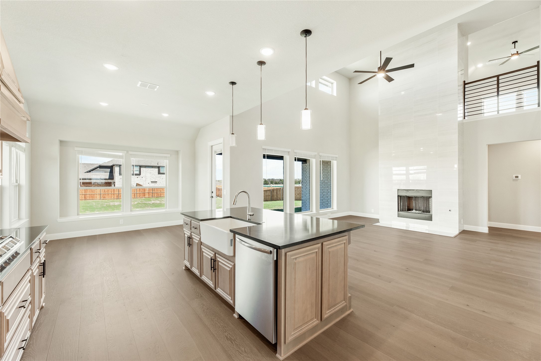 403 Birkdale Lane Red Oak TX 75154