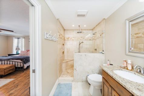 513 Patterson Street Bowie TX 76230