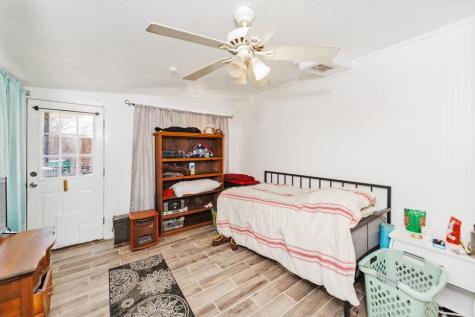 513 Patterson Street Bowie TX 76230
