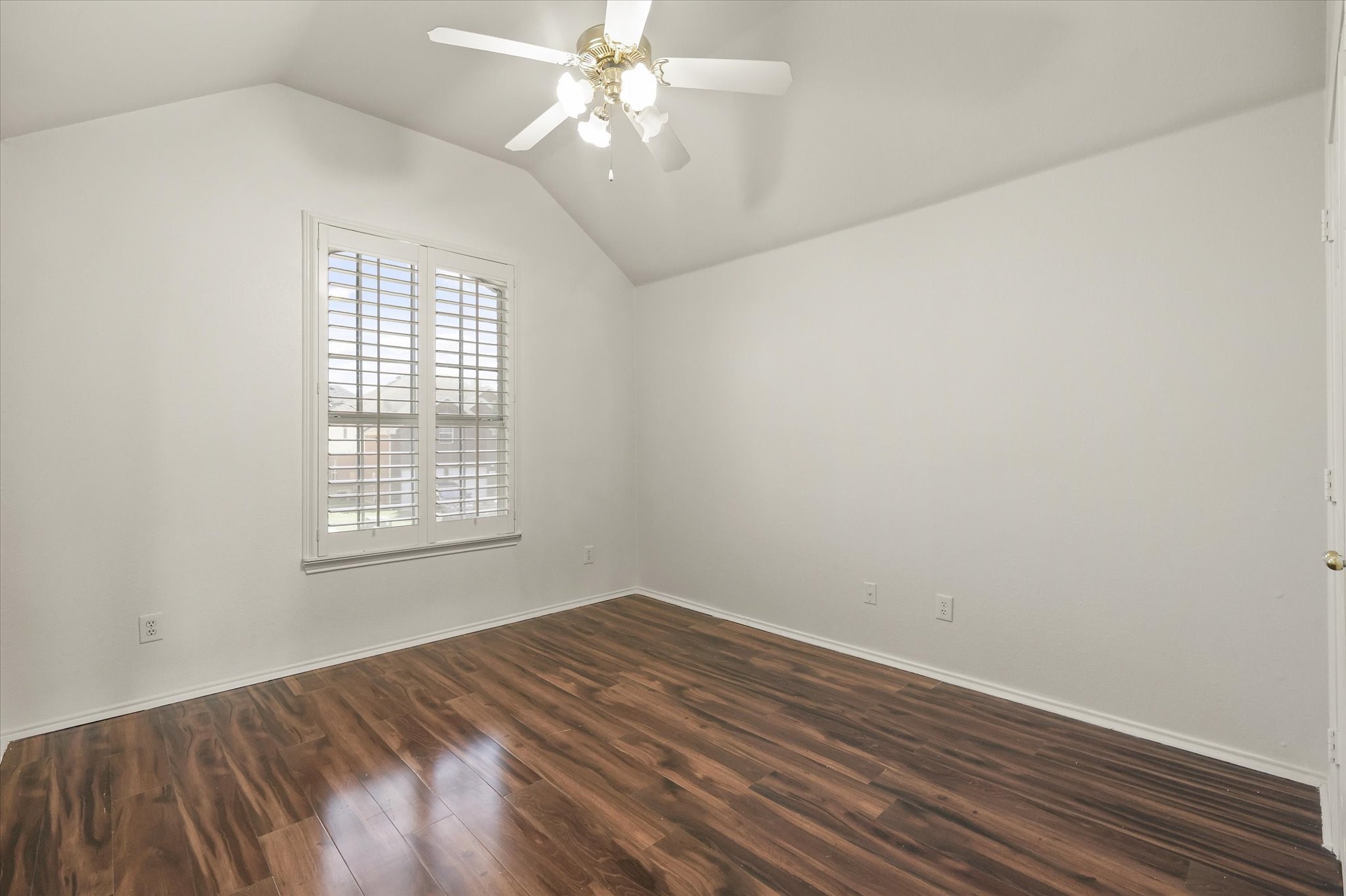 1973 Garrison Way Garland TX 75040