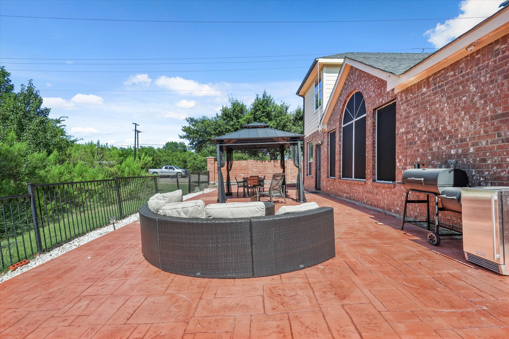 1973 Garrison Way Garland TX 75040