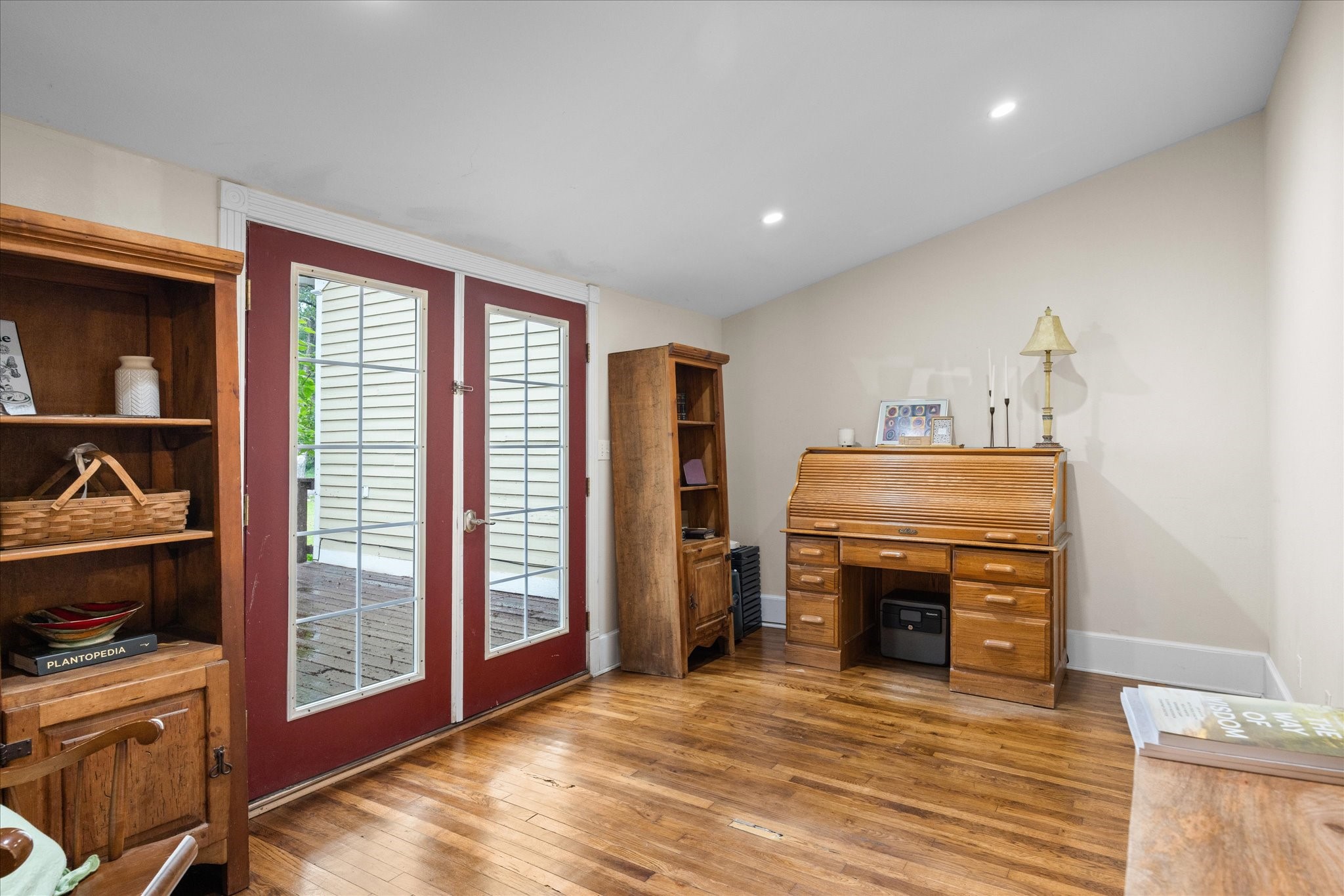 303 E Mclain Iredell TX 76649