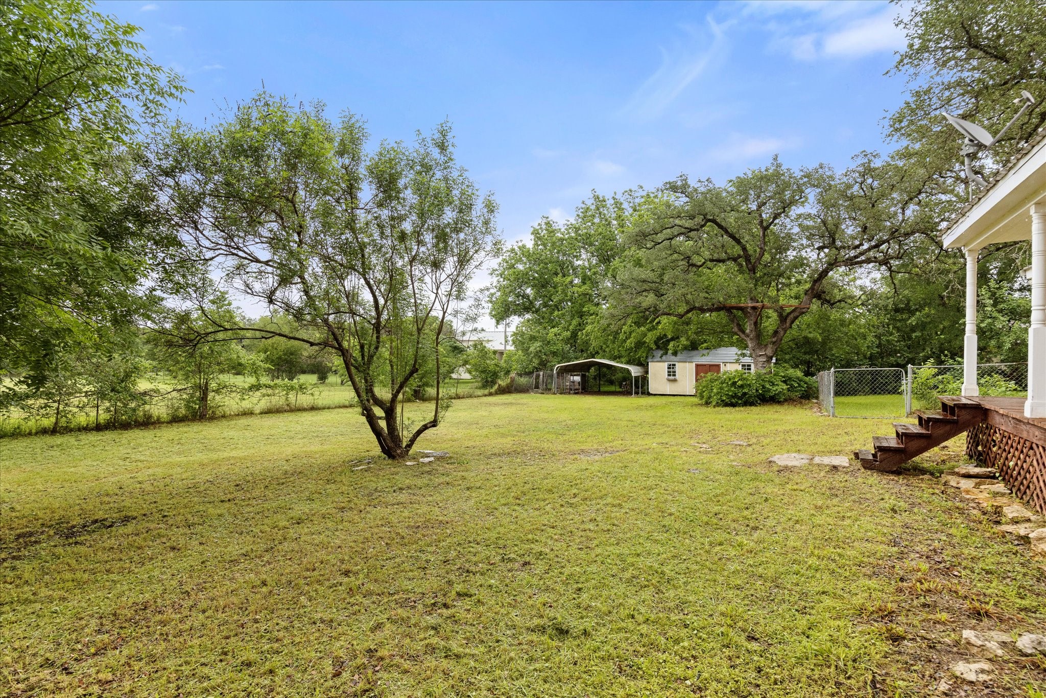 303 E Mclain Iredell TX 76649