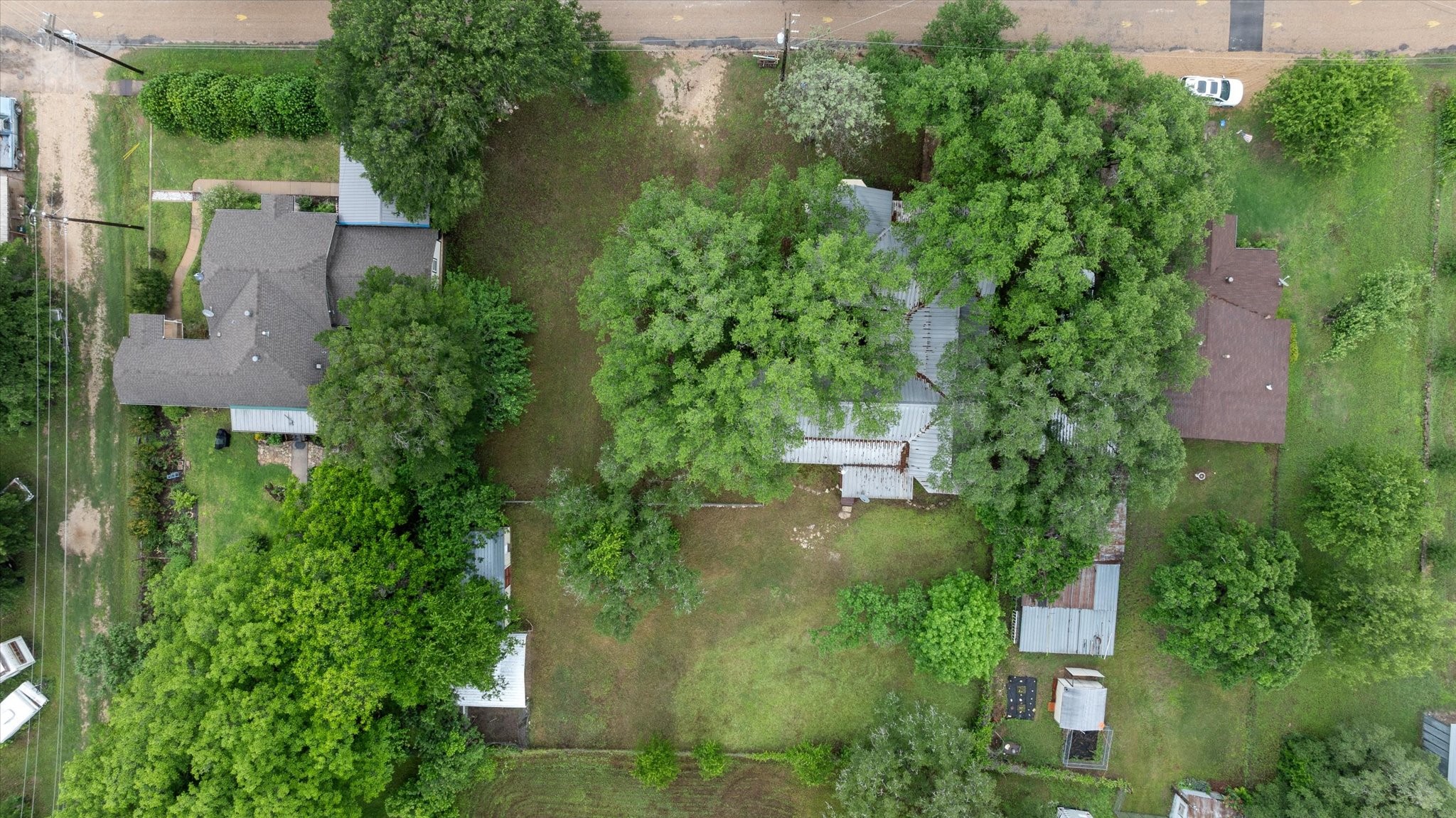 303 E Mclain Iredell TX 76649