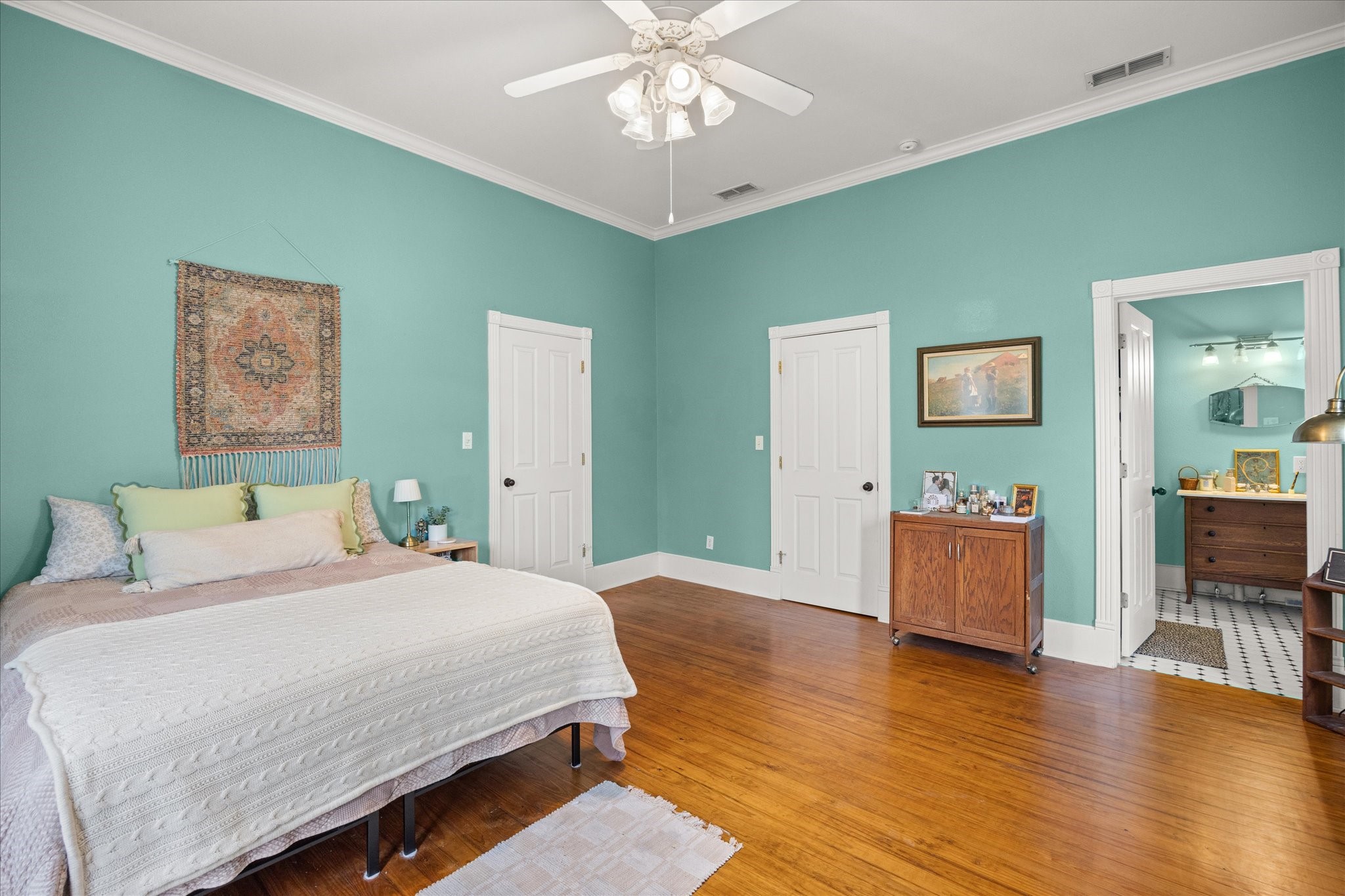 303 E Mclain Iredell TX 76649