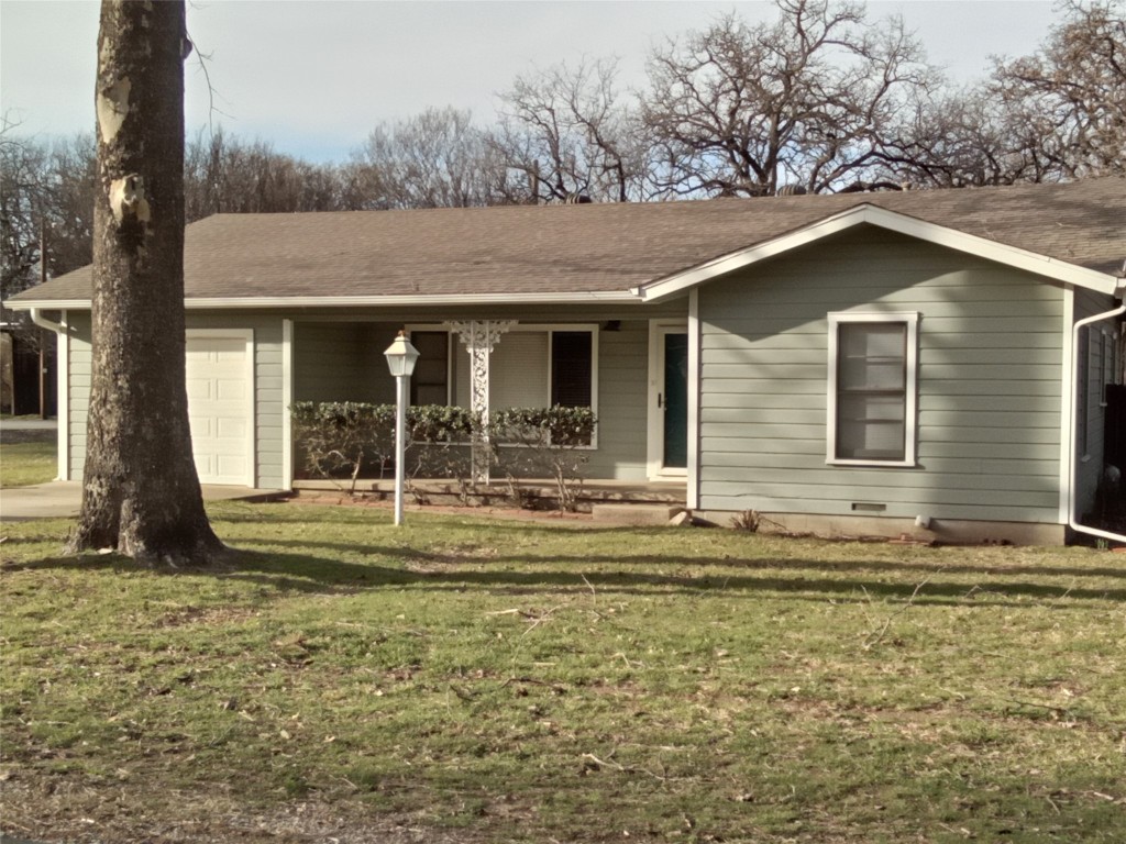 1101 Poe Street Azle TX 76020