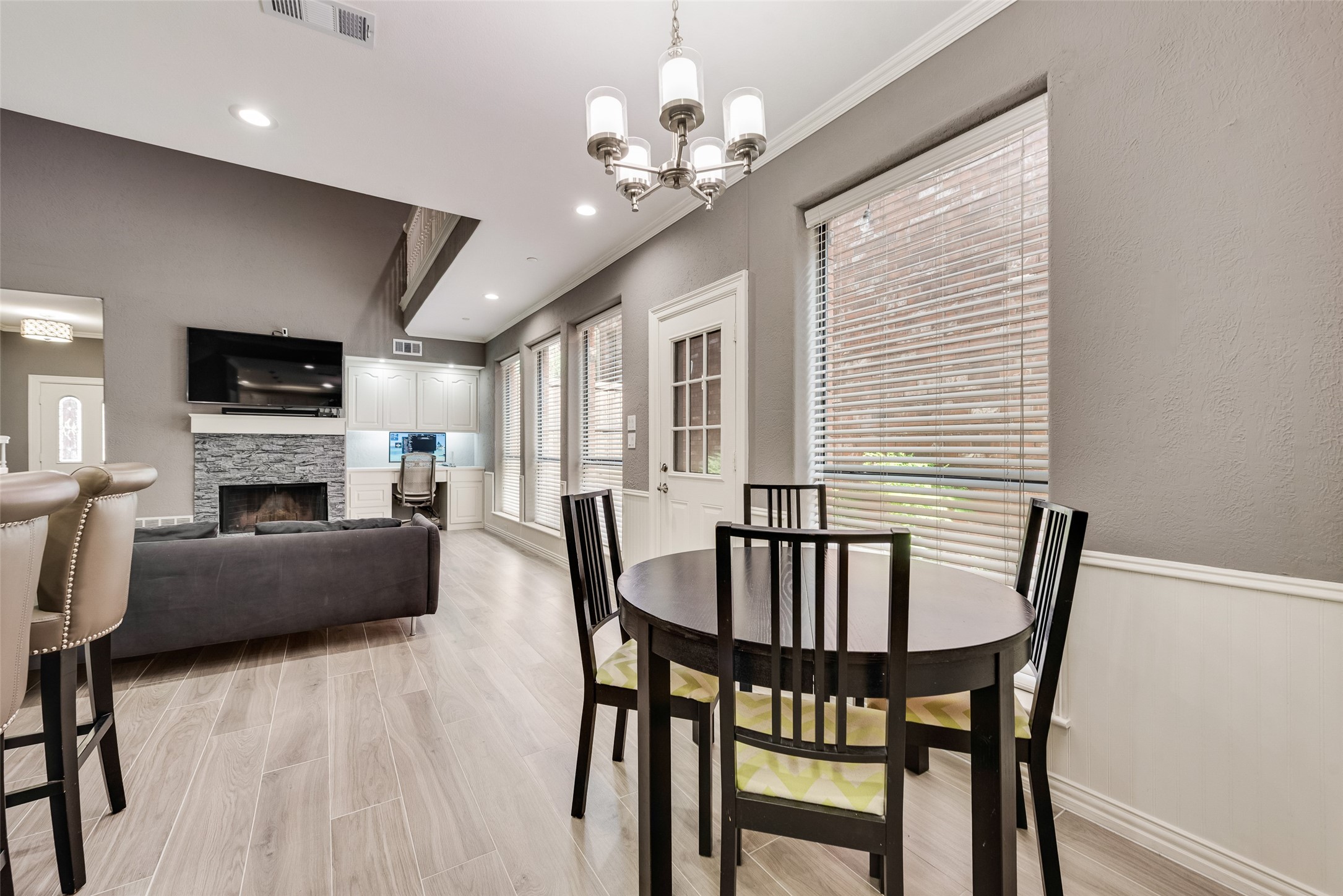 17060 Upper Bay Road Addison TX 75001