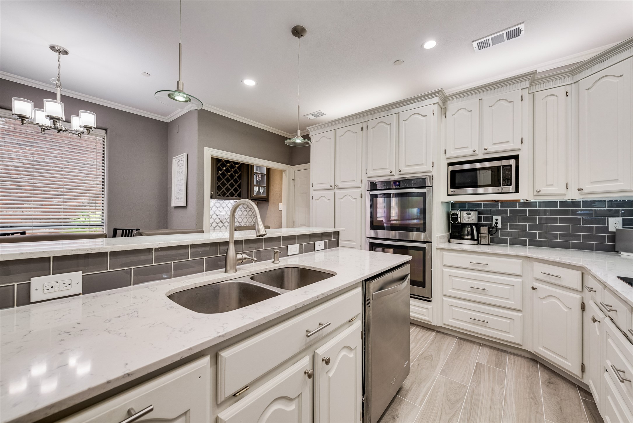 17060 Upper Bay Road Addison TX 75001