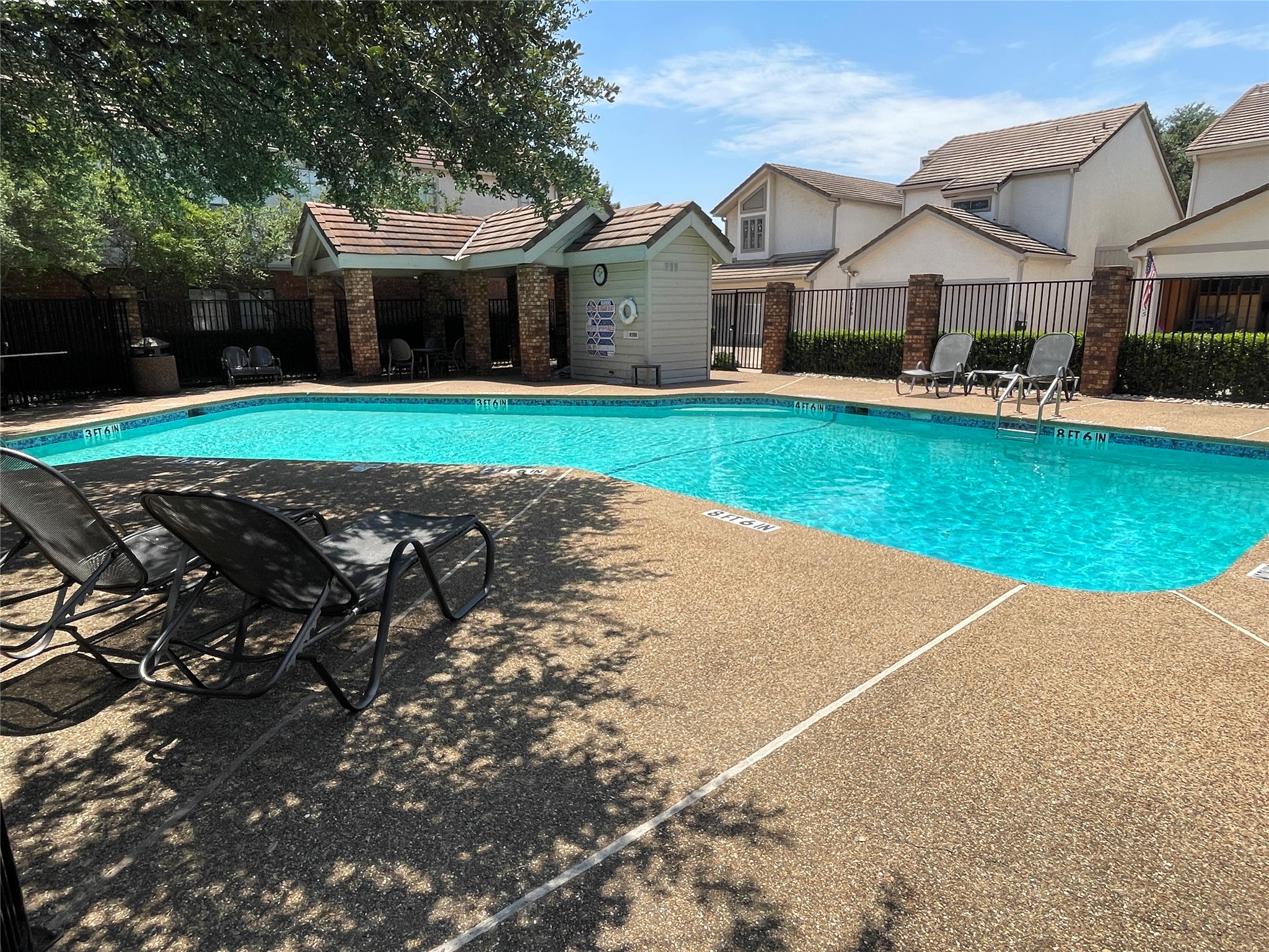 17060 Upper Bay Road Addison TX 75001