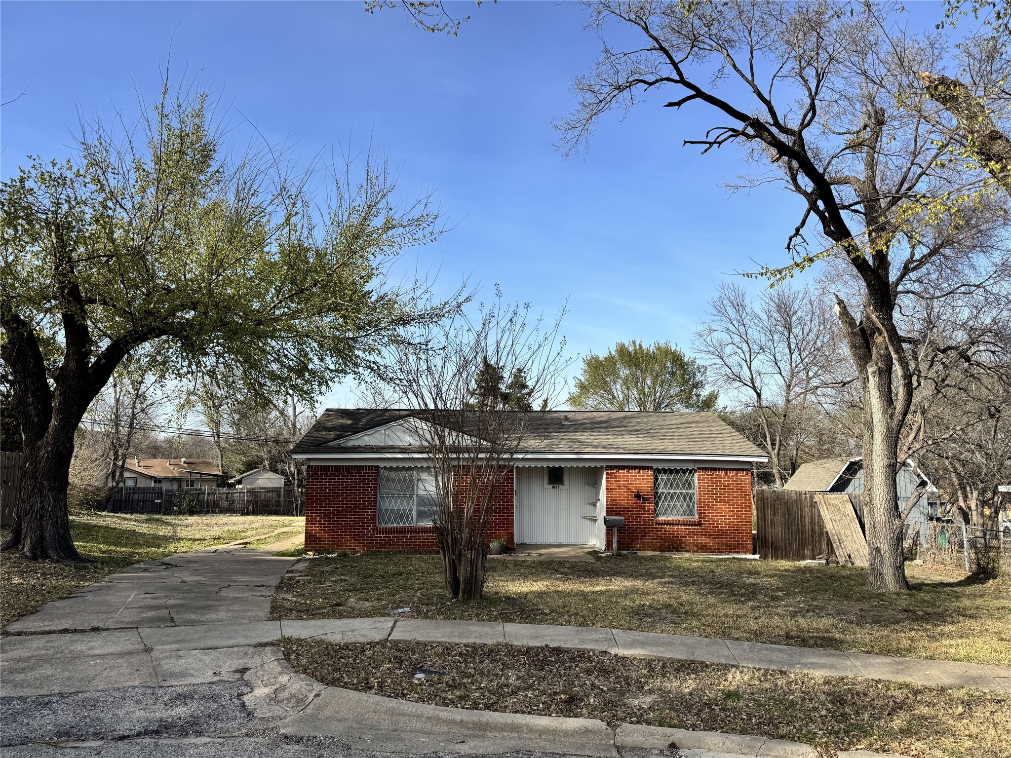 1837 Grove Circle Mesquite TX 75149