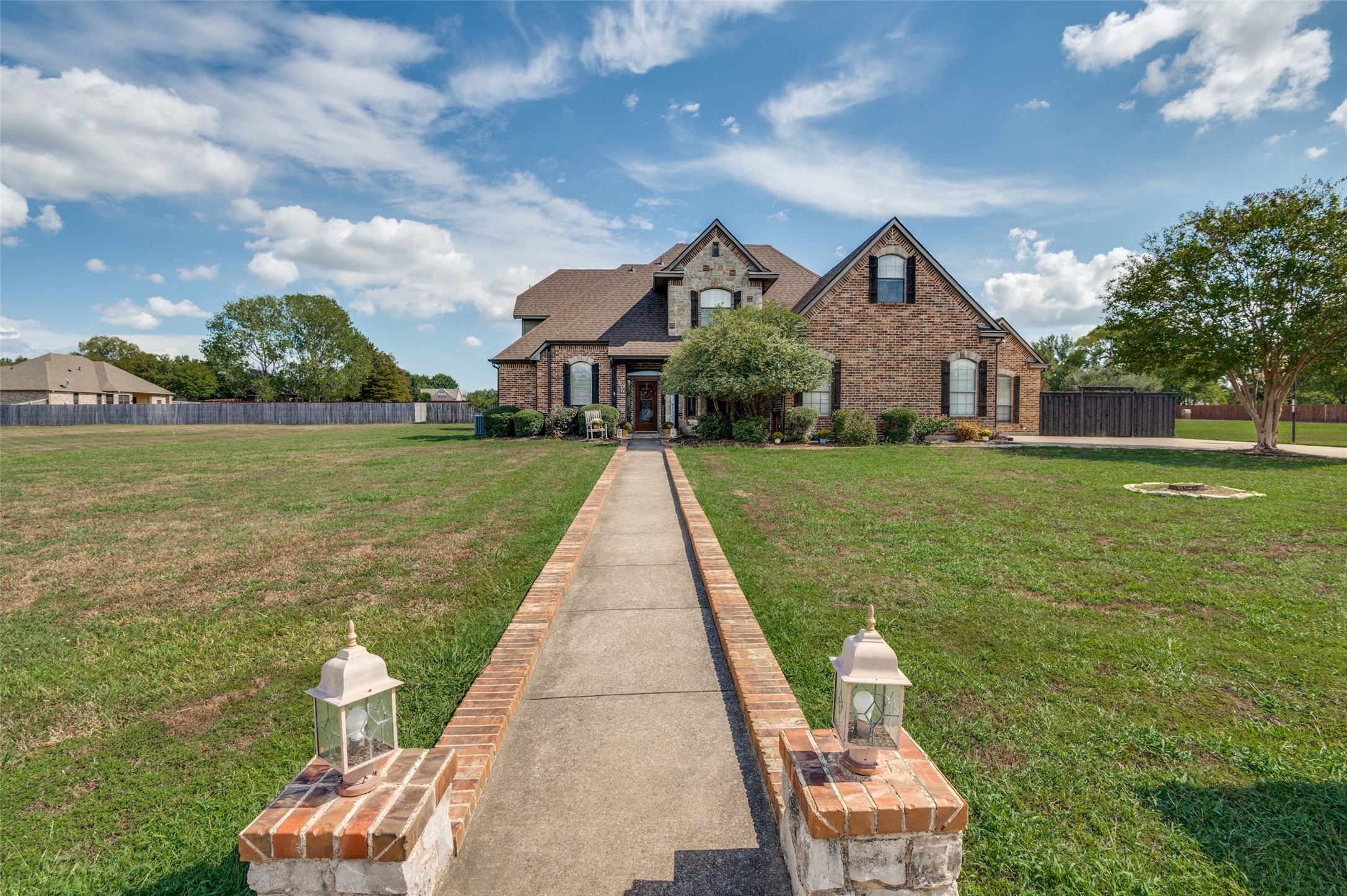 336 Maggie Street Canton TX 75103
