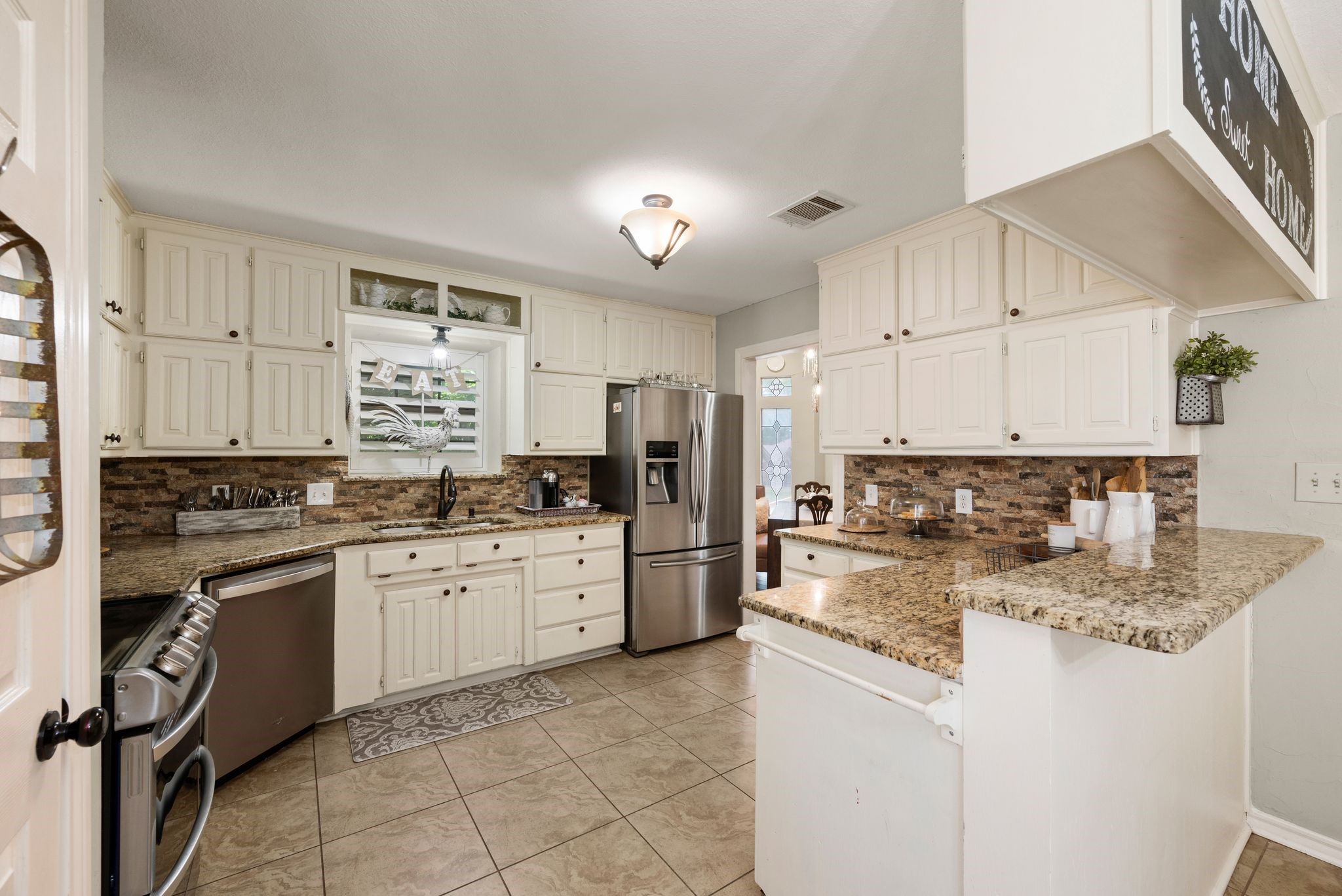 3229 David Drive Hurst TX 76054