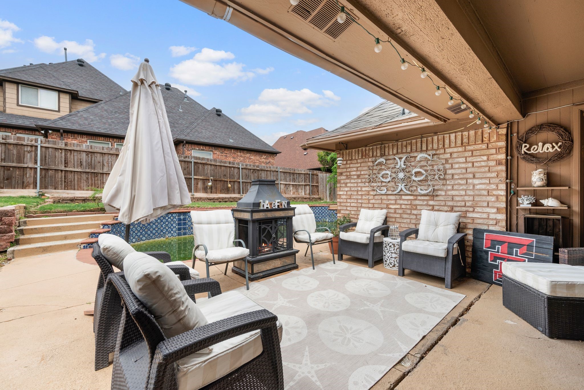 3229 David Drive Hurst TX 76054
