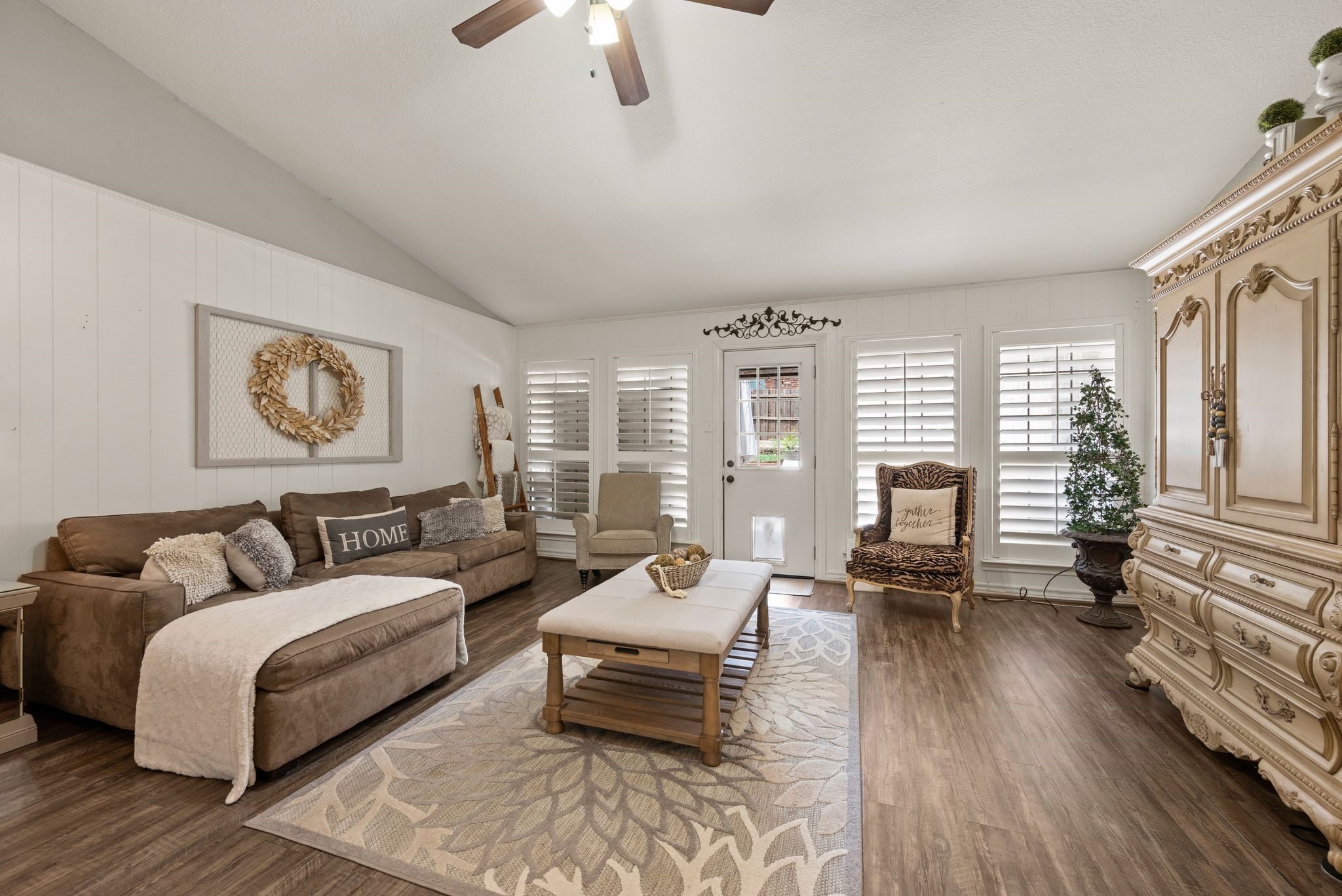 3229 David Drive Hurst TX 76054