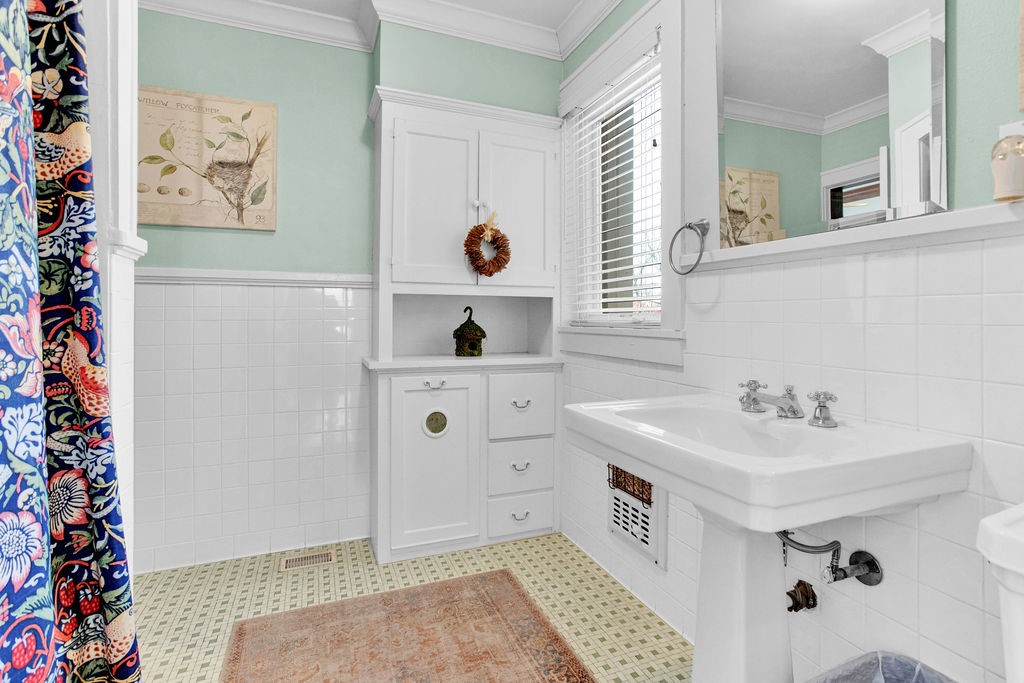 313 E Charnwood Tyler TX 75701