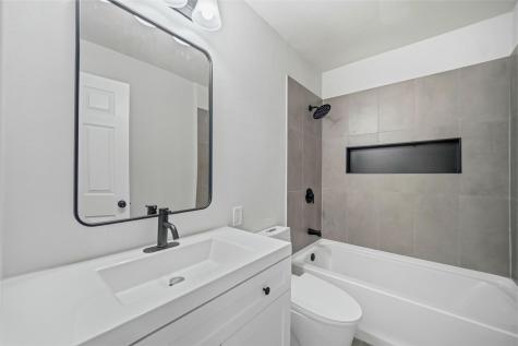 8034 Greenhollow Dallas TX 75240