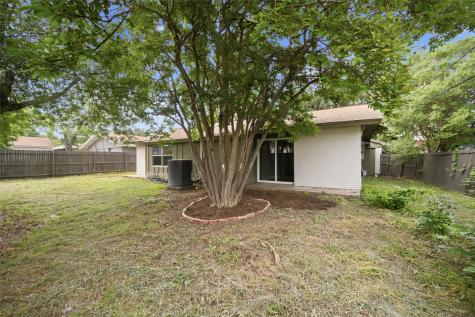 8034 Greenhollow Dallas TX 75240