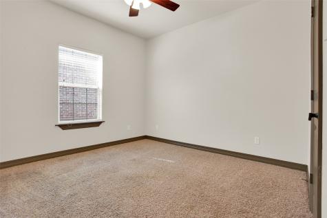 2111 Renaissance Drive Denison TX 75020