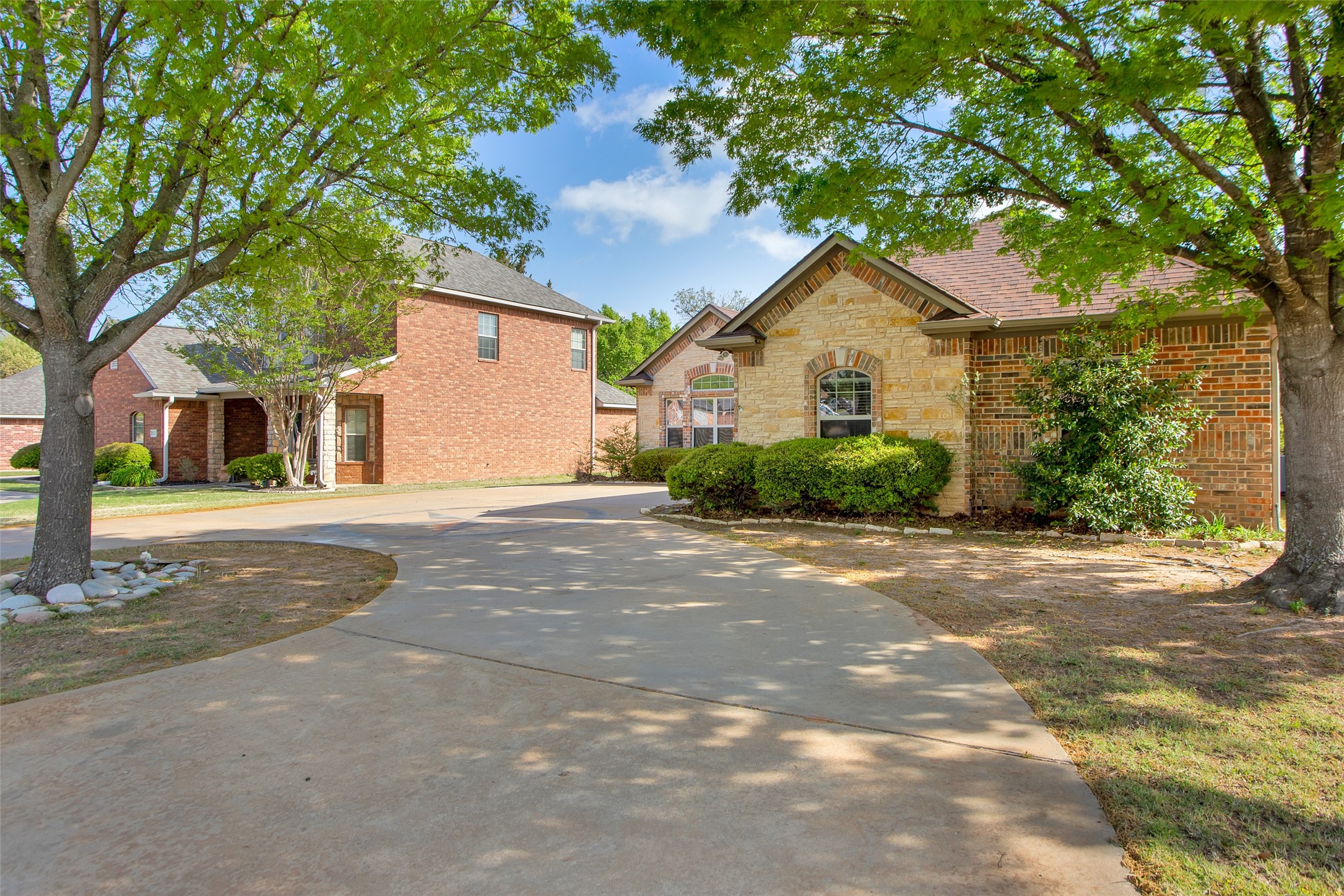 2111 Renaissance Drive Denison TX 75020