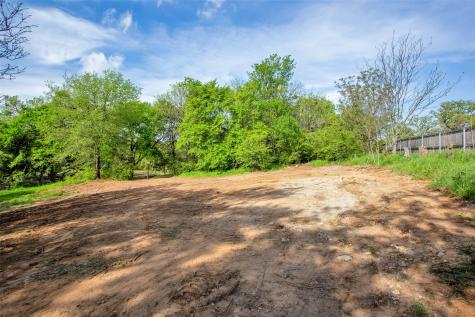 2111 Renaissance Drive Denison TX 75020
