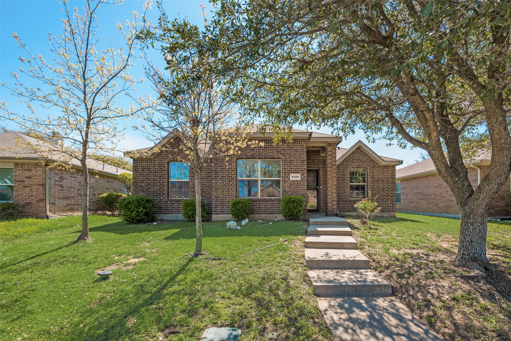 1450 Carsen Way Lancaster TX 75146
