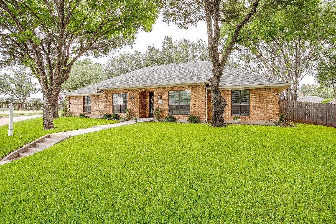 5008 Lake View Circle North Richland Hills TX 76180