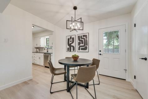 203 Sunset Court Arlington TX 76013
