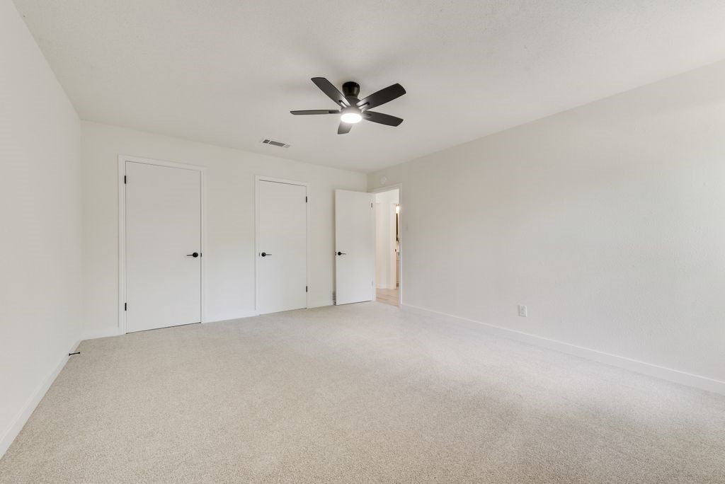 203 Sunset Court Arlington TX 76013