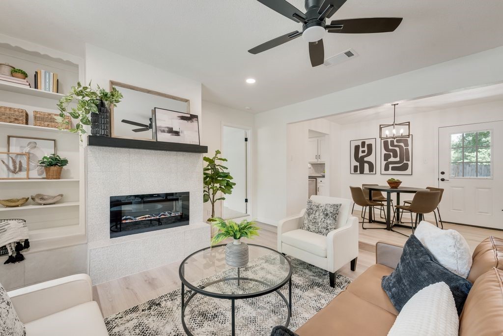 203 Sunset Court Arlington TX 76013
