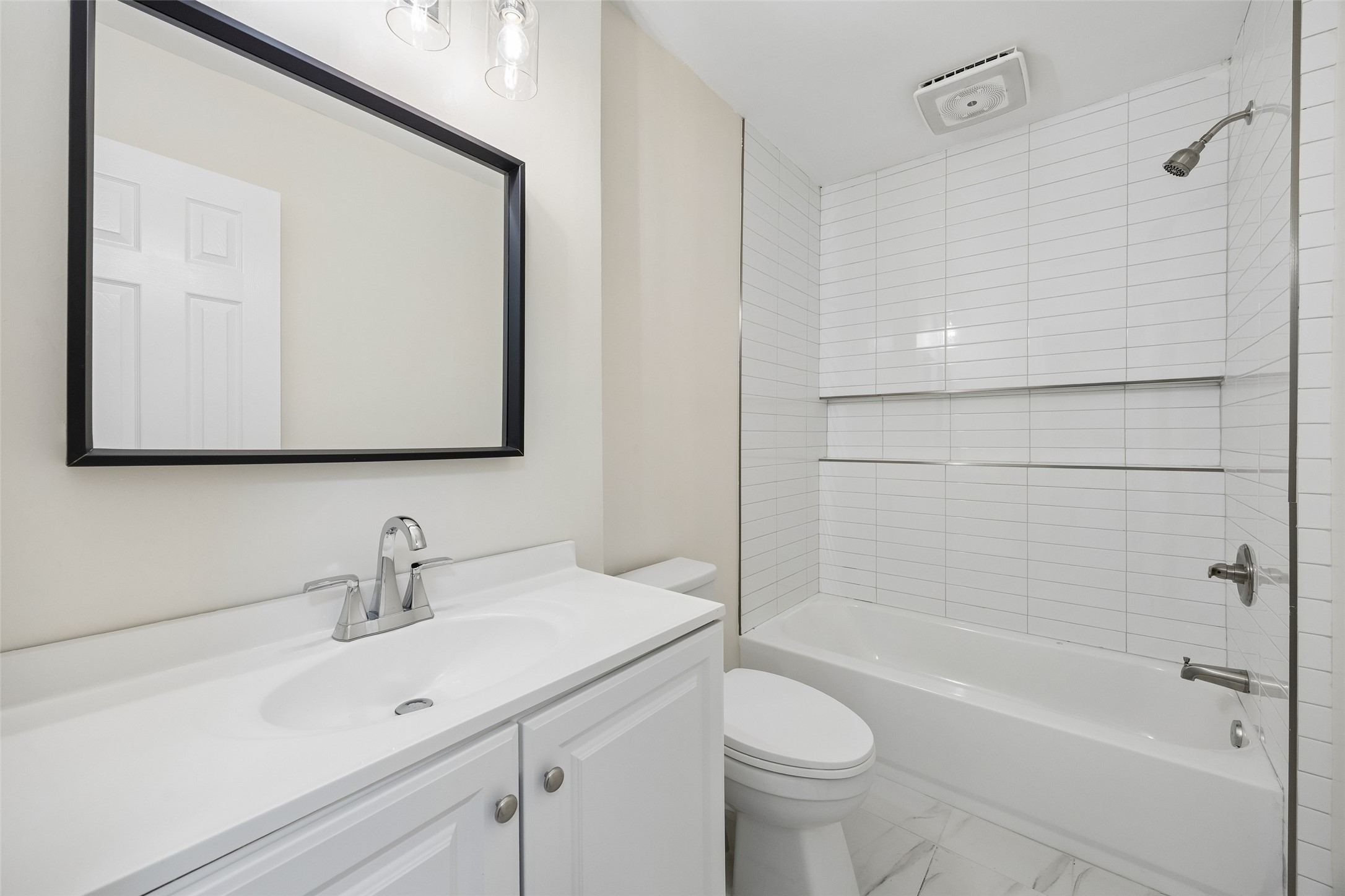 2035 Sancerre Lane Carrollton TX 75007