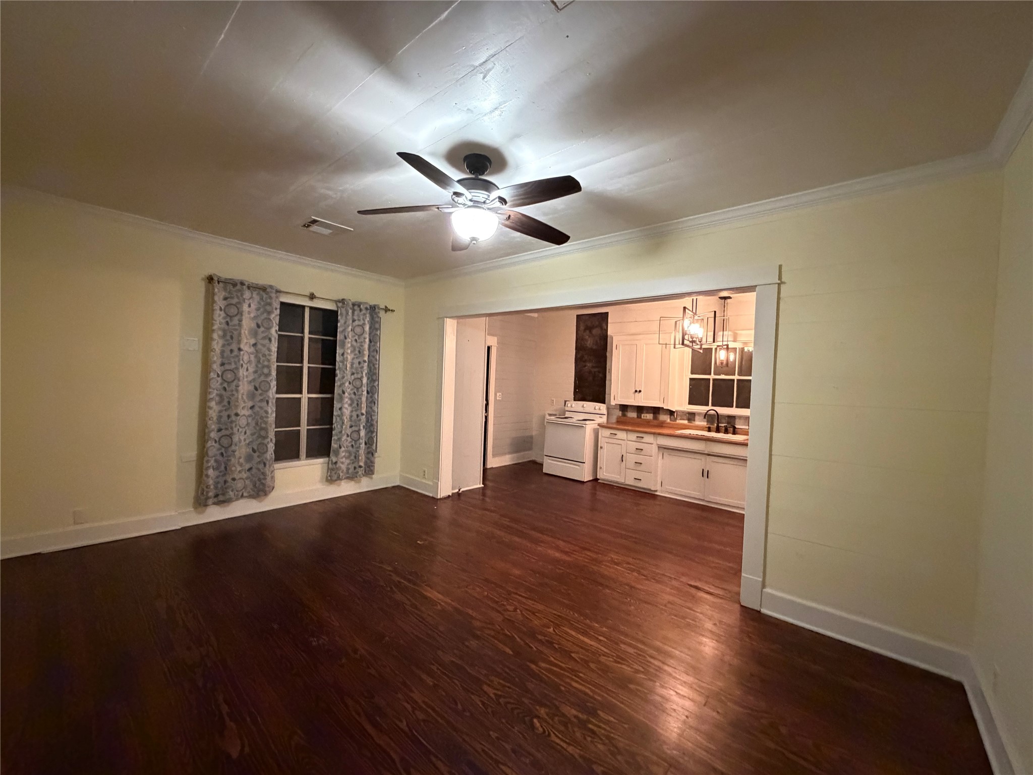 821 Ward Street Marlin TX 76661