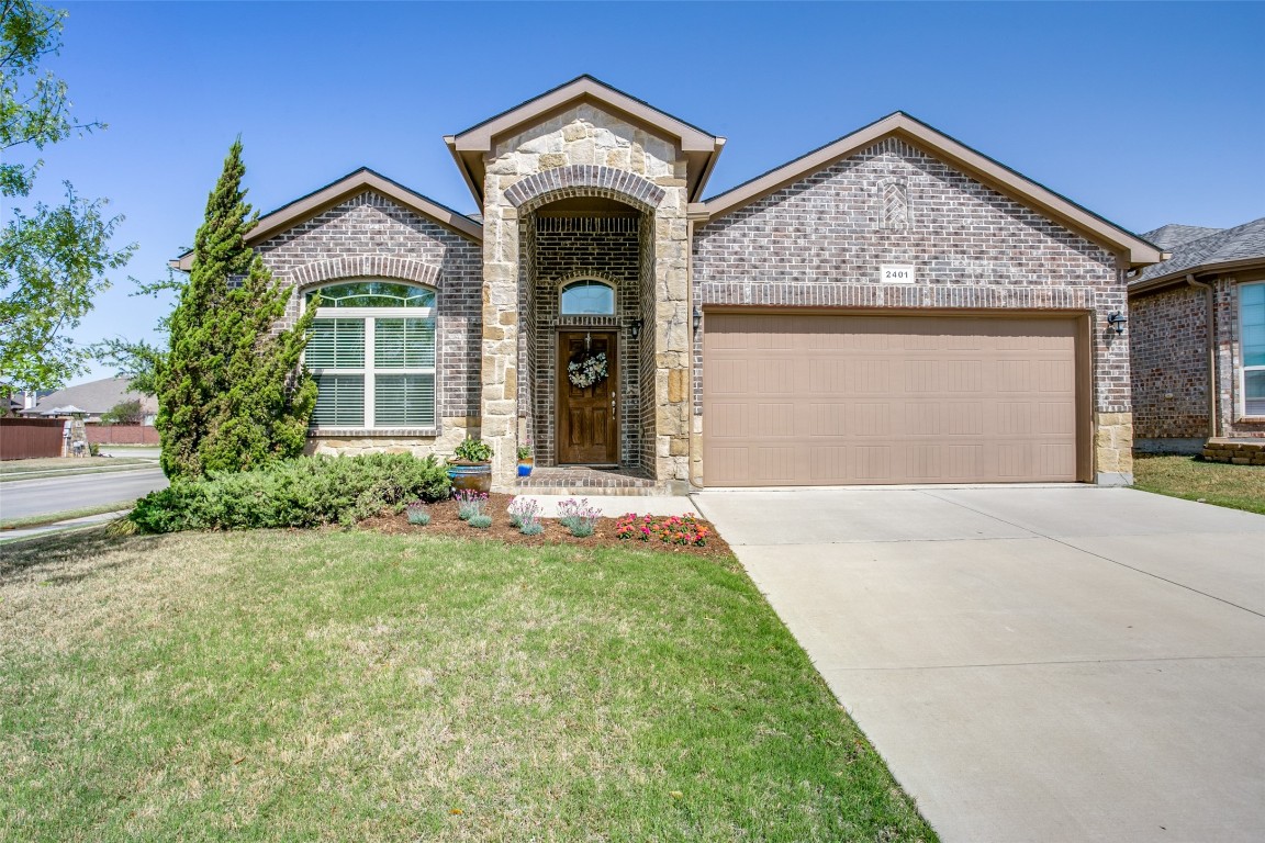 2401 Half Moon Bay Lane Fort Worth TX 76177