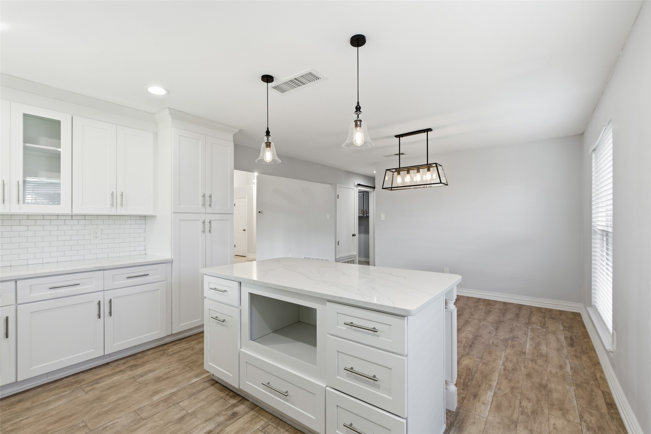 1104 Southwestern Drive Richardson TX 75081