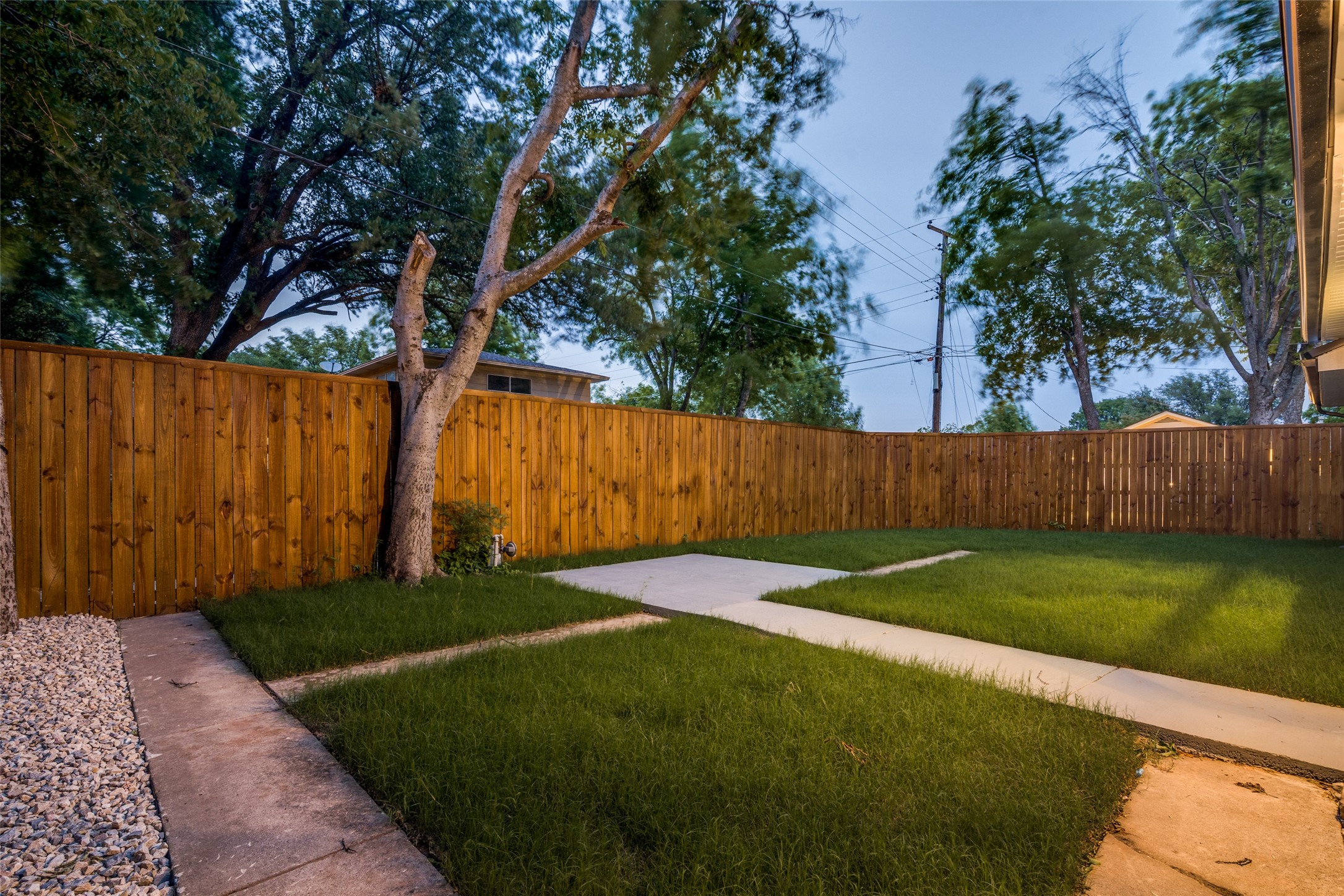 404 Jolee Street Richardson TX 75080
