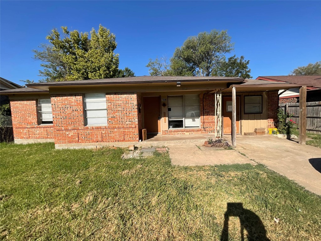 709 Maydelle Lane Garland TX 75042