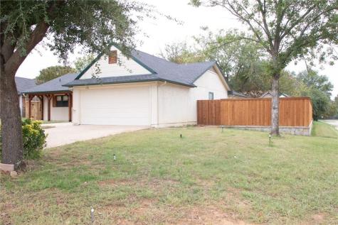 3616 Sandhurst Drive Arlington TX 76001