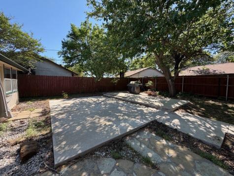 3616 Sandhurst Drive Arlington TX 76001