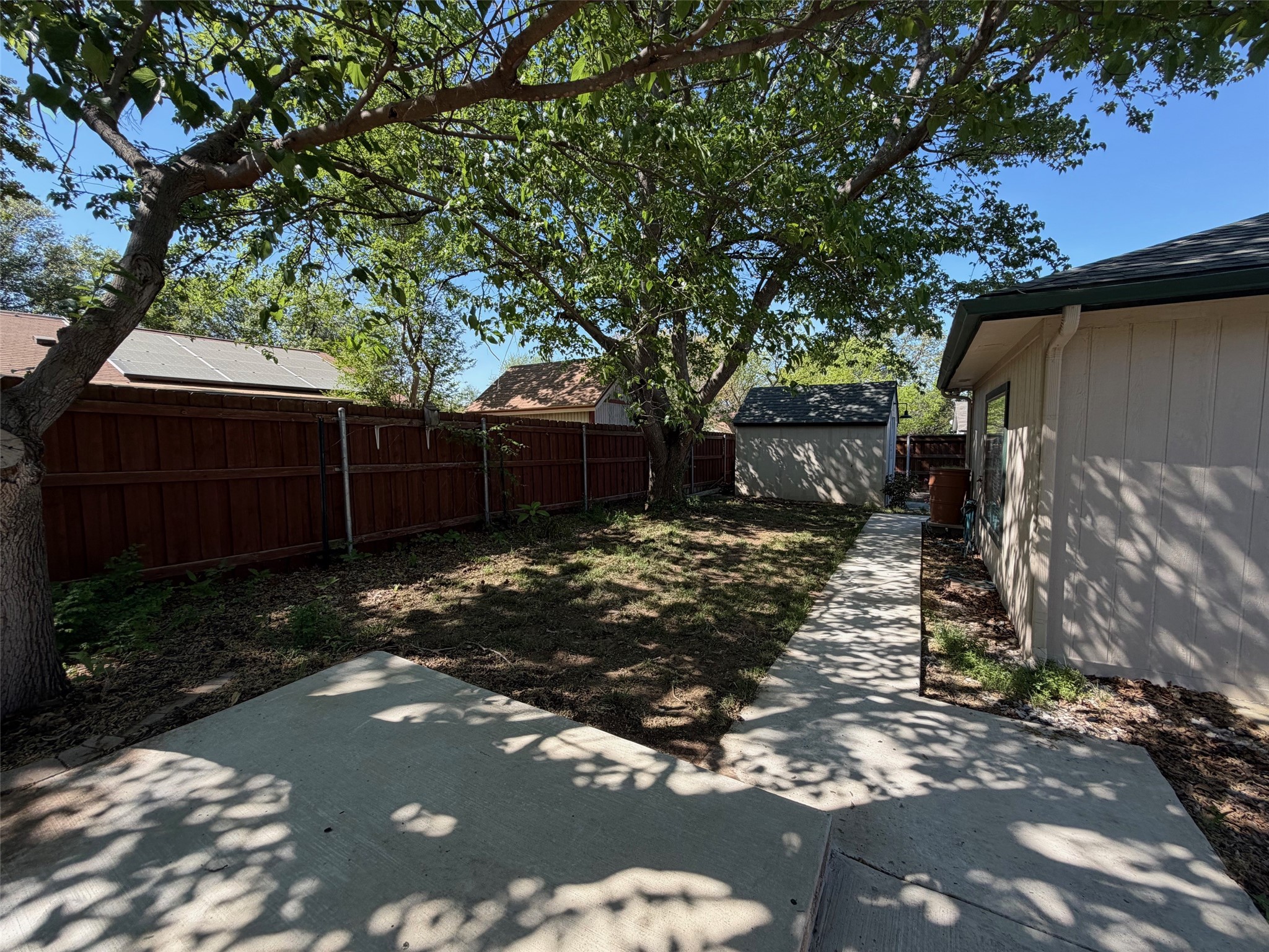 3616 Sandhurst Drive Arlington TX 76001