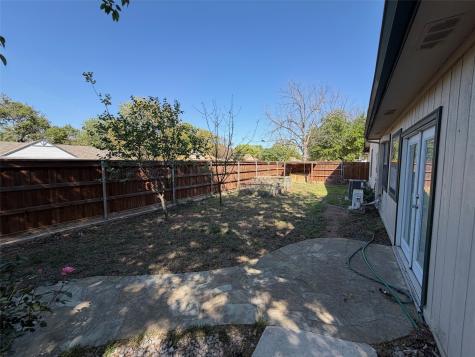 3616 Sandhurst Drive Arlington TX 76001