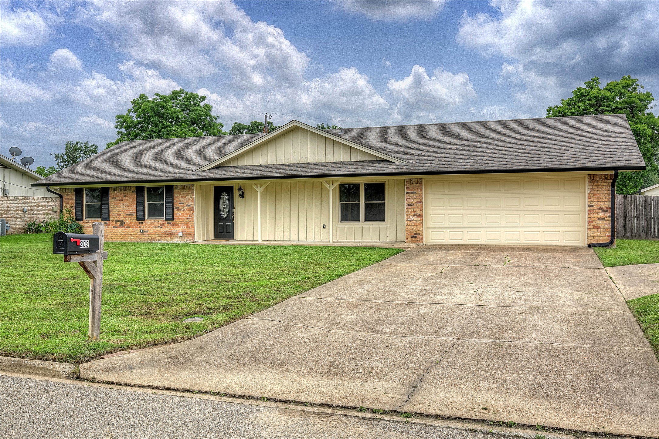 209 Myndi Circle Sulphur Springs TX 75482