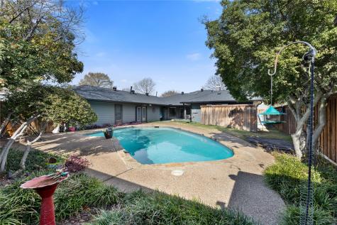 6818 Southpoint Drive Dallas TX 75248