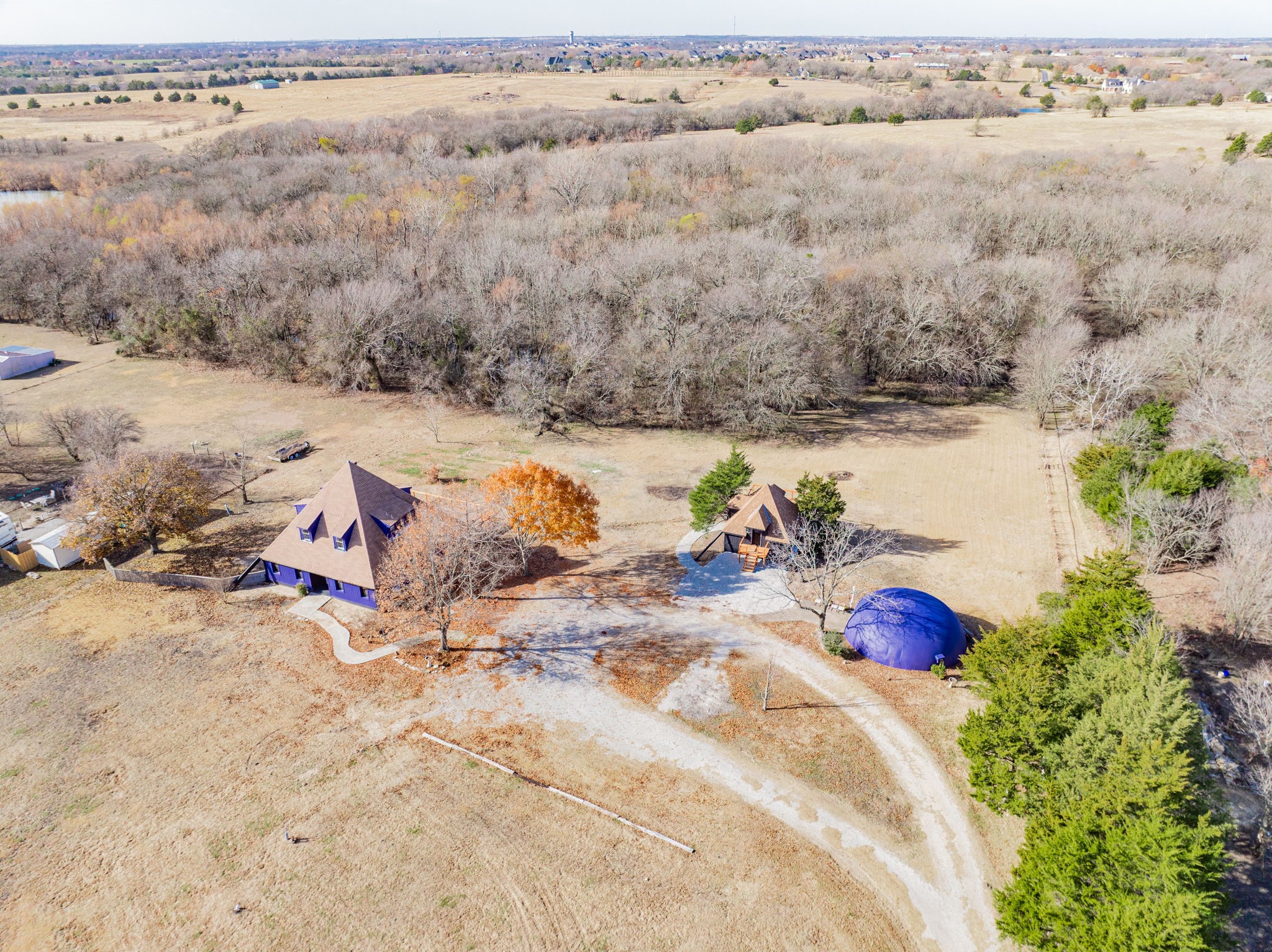 691 Bear Road Van Alstyne TX 75495