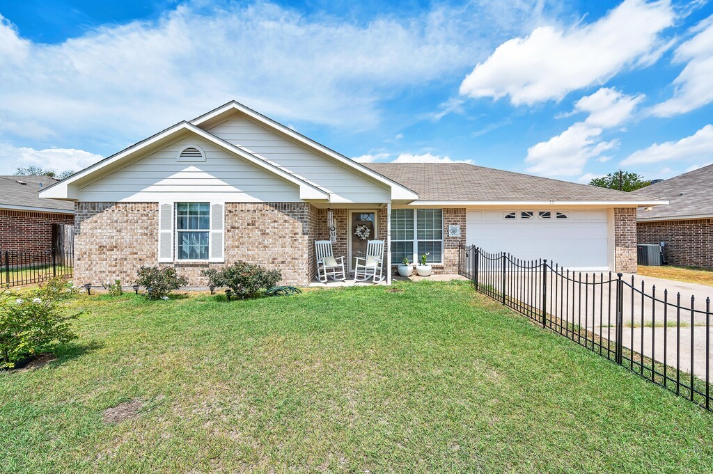 211 Broken Arrow Drive Waco TX 76705