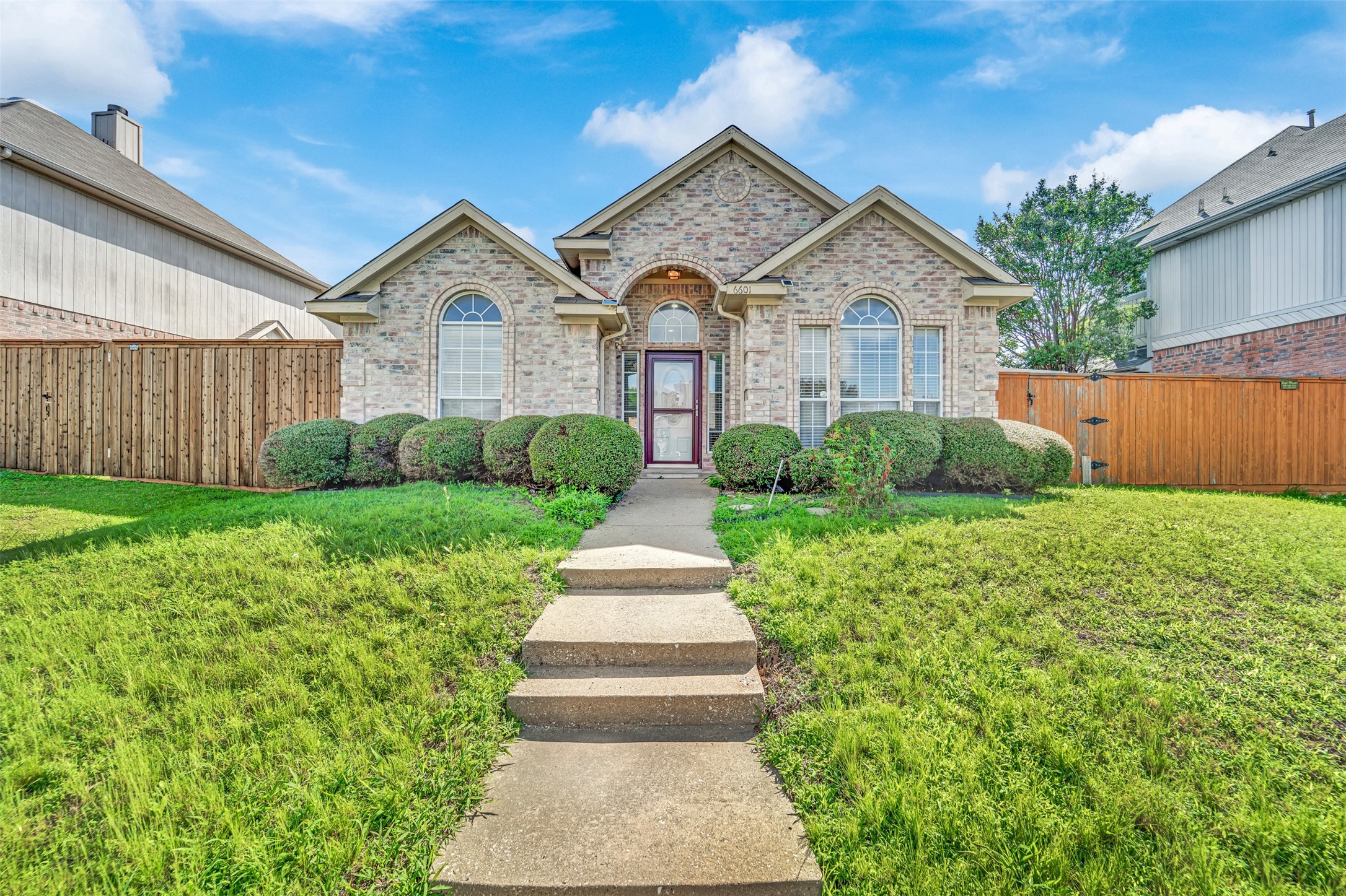 6601 Teresa Lane Rowlett TX 75089