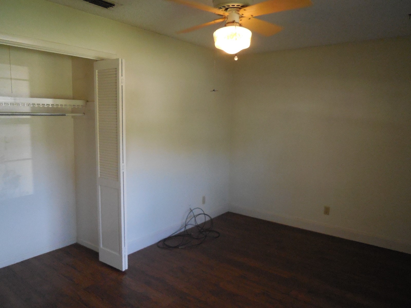 1220 Meadowbrook Street Ranger TX 76470