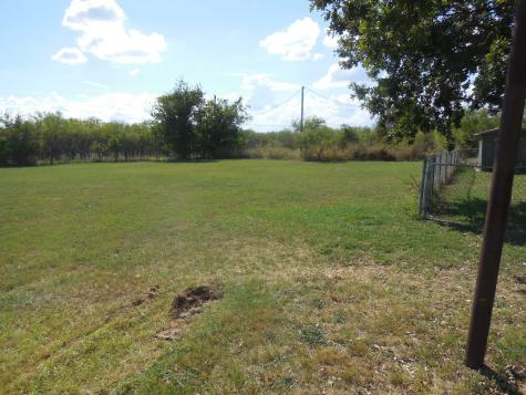 1220 Meadowbrook Street Ranger TX 76470