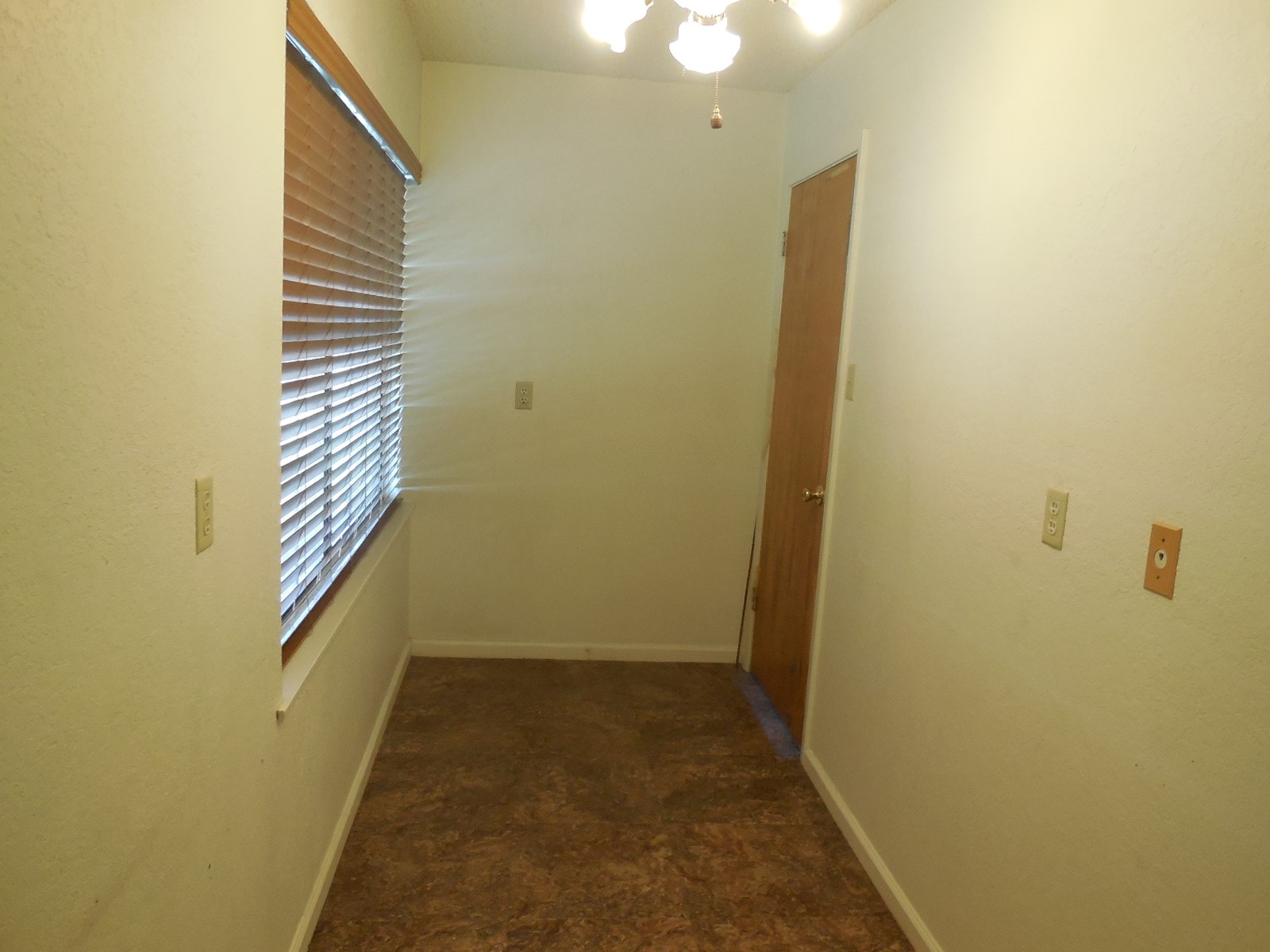 1220 Meadowbrook Street Ranger TX 76470
