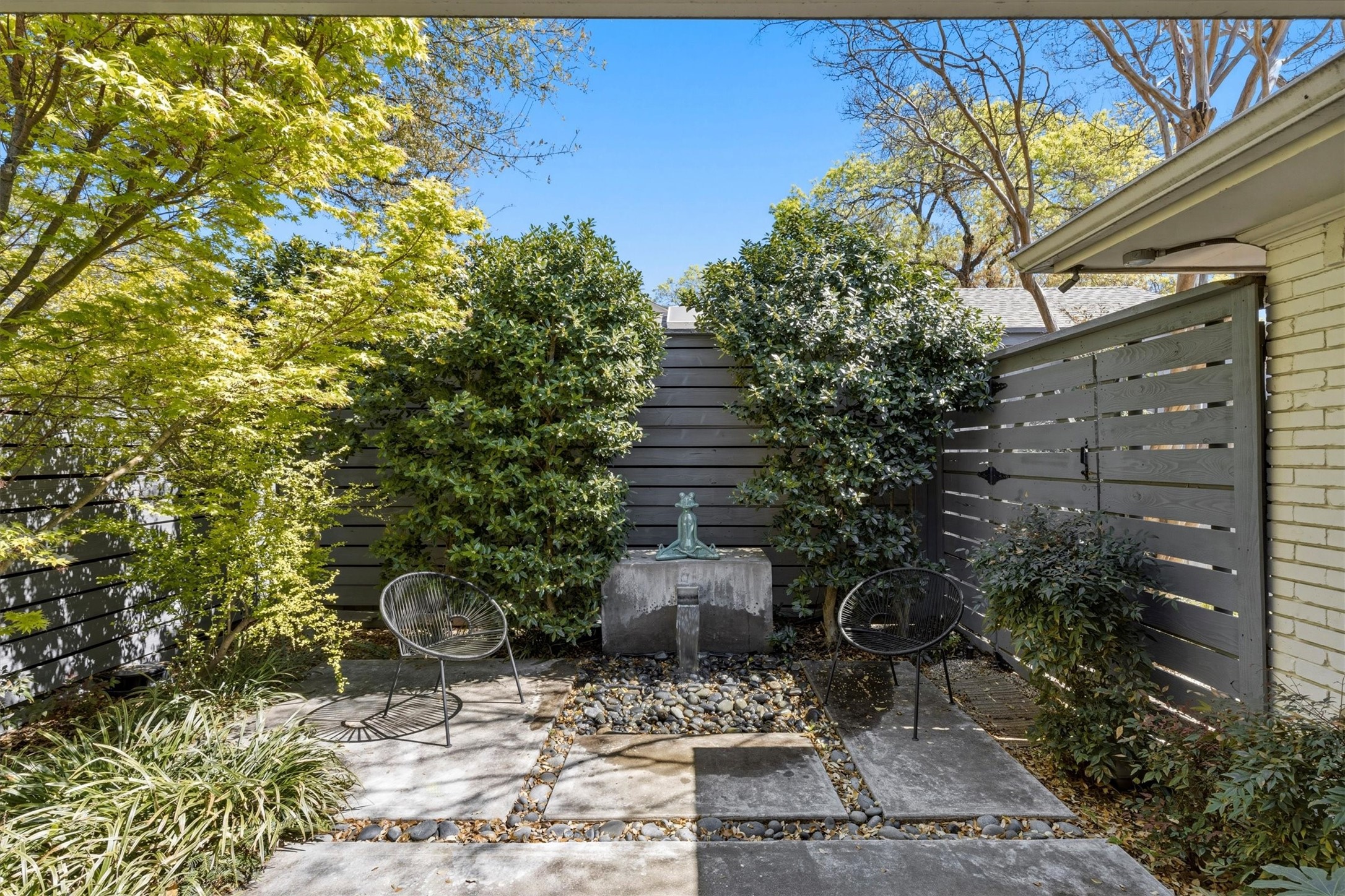 4418 Crooked Lane Dallas TX 75229