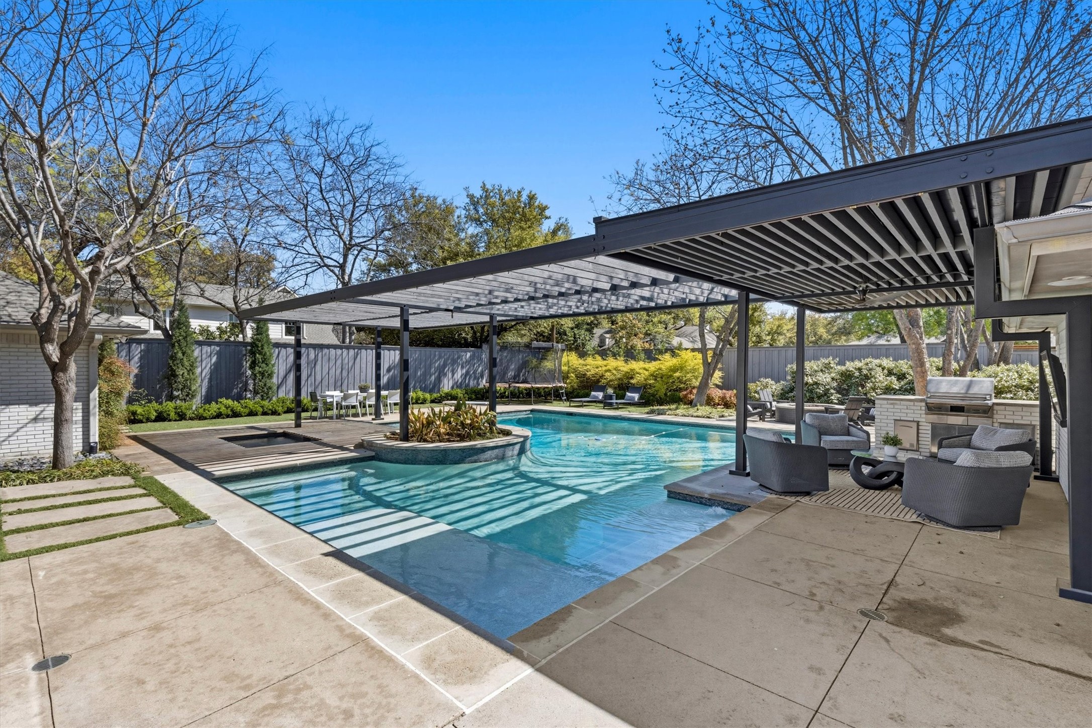 4418 Crooked Lane Dallas TX 75229