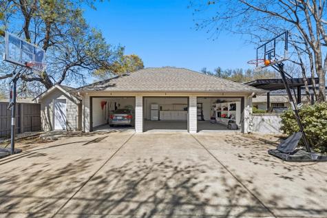 4418 Crooked Lane Dallas TX 75229